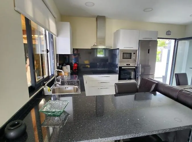 Villa Blue Horizon, Sea And Mountain View