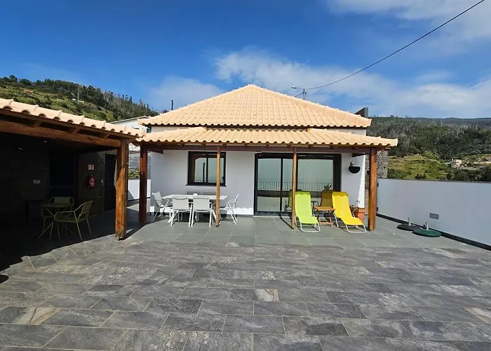 Blue Horizon, Sea And Mountain View Villa Estreito Da Calheta