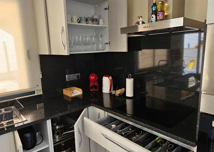 Blue Horizon, Sea And Mountain View Villa *