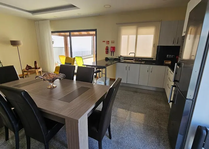 Blue Horizon, Sea And Mountain View Villa Estreito Da Calheta