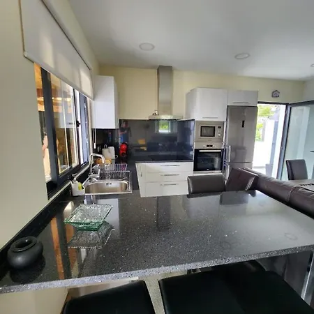 Villa Blue Horizon, Sea And Mountain View