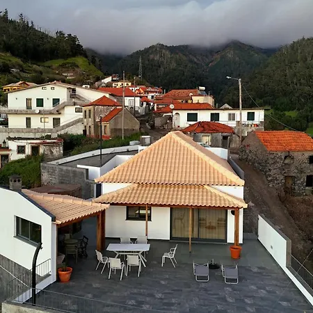 Blue Horizon, Sea And Mountain View Villa Estreito Da Calheta