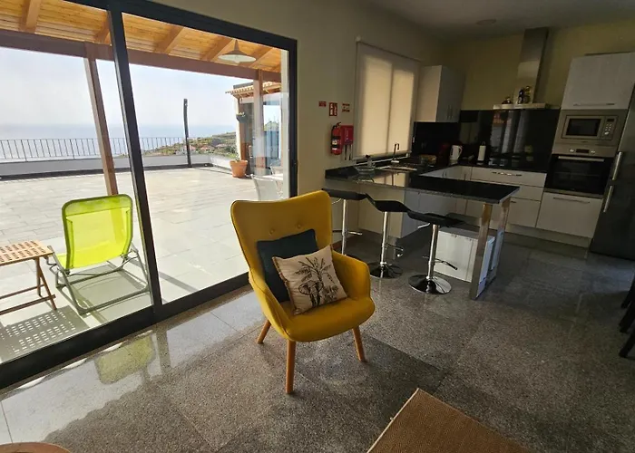 Blue Horizon, Sea And Mountain View Вилла *